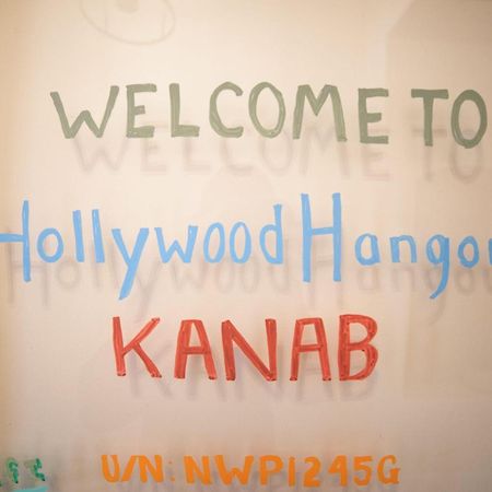 Hollywood Hangout - New West Properties Канаб Екстер'єр фото